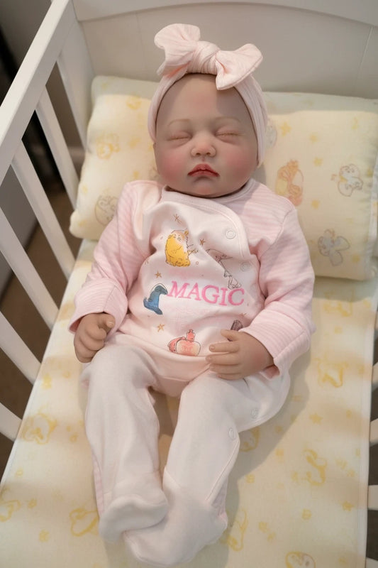 KELLY Beautiful reborn doll girl. Nicely Weighted to 5.4lbs 2.5kgs 20" 51cm