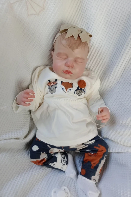 FOXY Beautiful reborn baby girl Professionally weighted to 5.82 lbs 18" 46cm