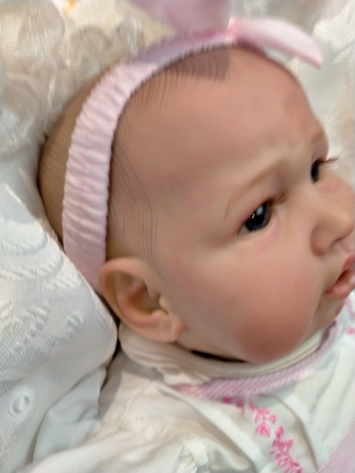 ANNIE Beautiful reborn doll girl. Nicely Weighted to 5.8lbs 2.6kgs 19" 48cm
