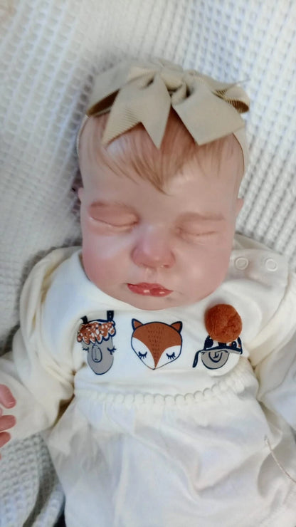 FOXY Beautiful reborn baby girl Professionally weighted to 5.82 lbs 18" 46cm