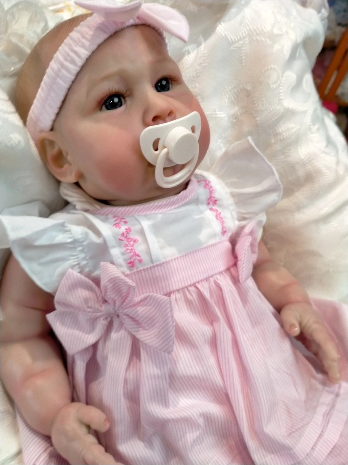 ANNIE Beautiful reborn doll girl. Nicely Weighted to 5.8lbs 2.6kgs 19" 48cm