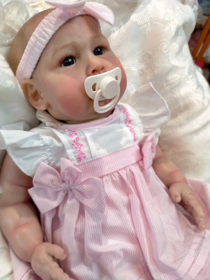 ANNIE Beautiful reborn doll girl. Nicely Weighted to 5.8lbs 2.6kgs 19" 48cm