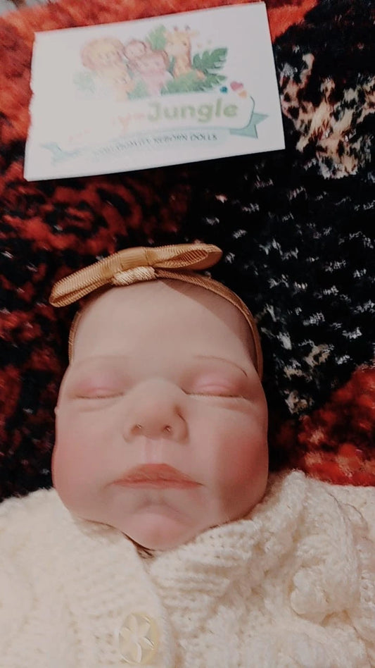 ELOISE Reborn doll girl. Professionally weighted to 4lbs 1.8kgs 15" 38cm Miley by Cassie Brace