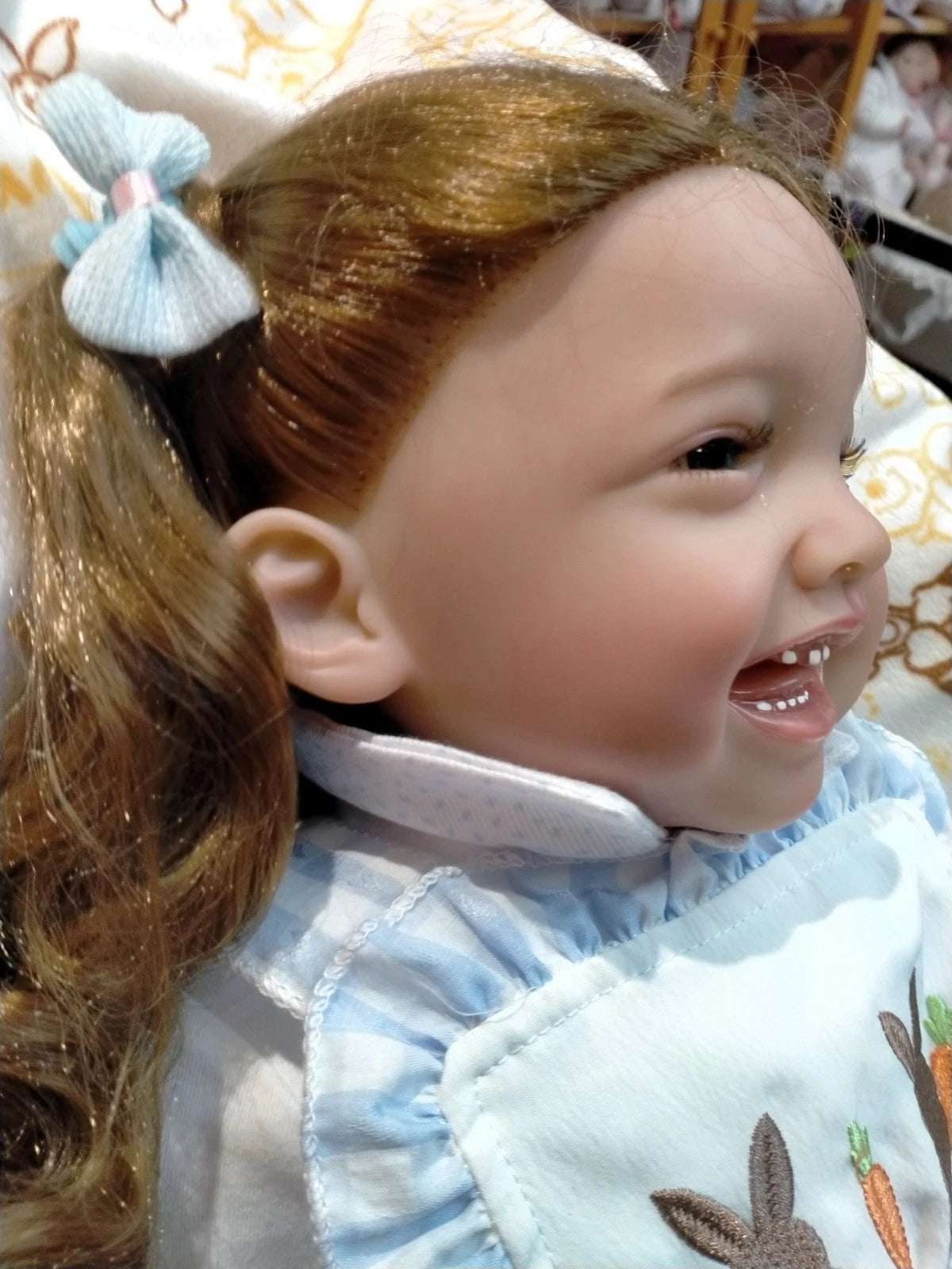 SIENNA Beautiful reborn doll girl. Nicely Weighted to 6.2lbs 2.8kgs 22" 56cm