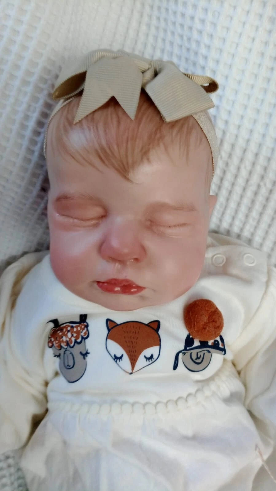 FOXY Beautiful reborn baby girl Professionally weighted to 5.82 lbs 18" 46cm