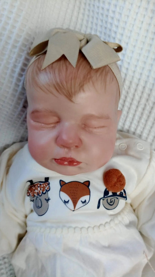 FOXY Beautiful reborn baby girl Professionally weighted to 5.82 lbs 18" 46cm