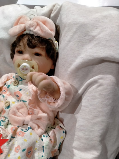 CANDICE❤️Beautiful reborn doll girl. SPECIAL OFFER PRICE £85 Doll 17" 4.6lbs
