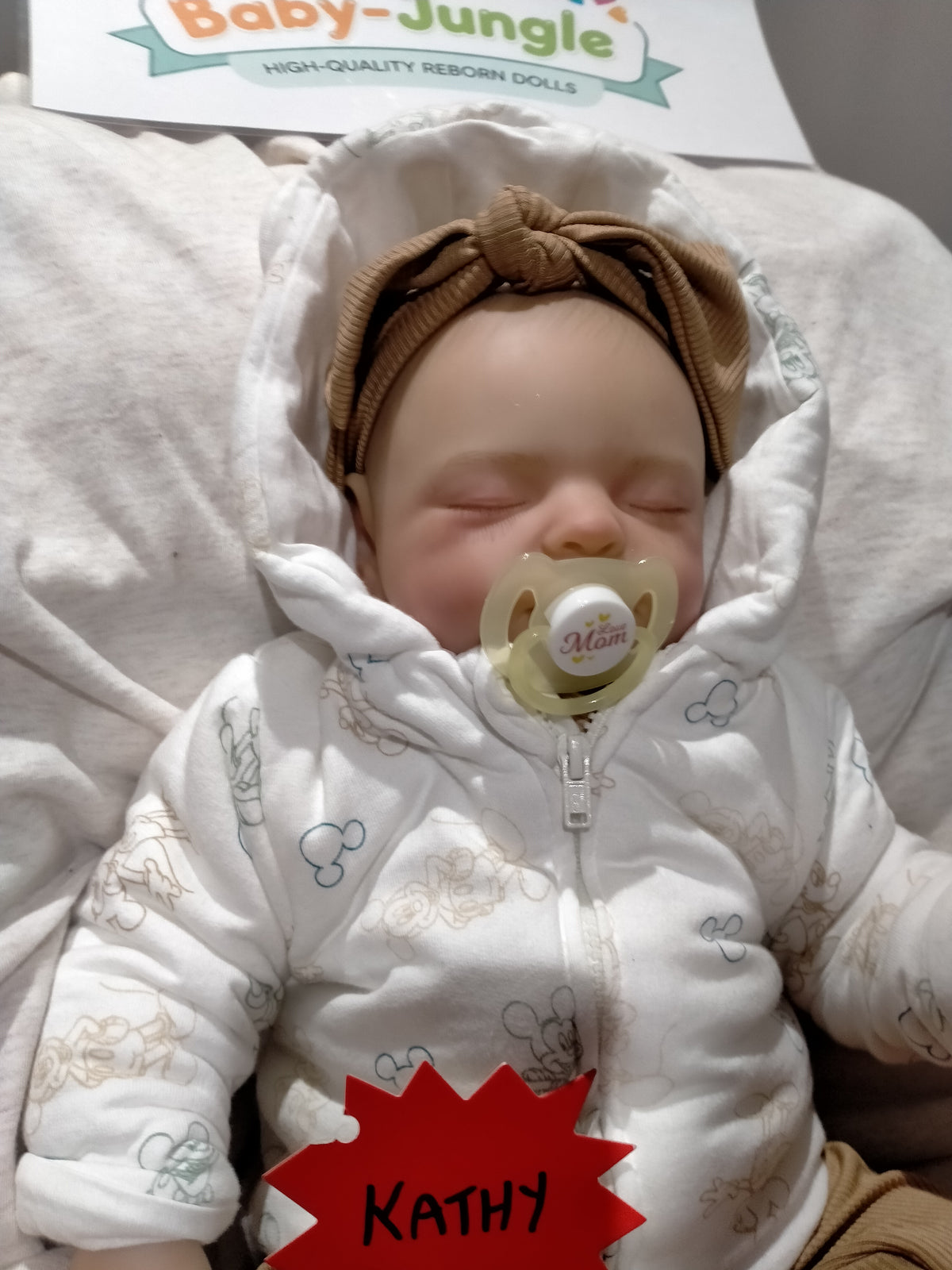 KATHY Very sweet reborn doll Girl. Nicely Weighted to 5.4lbs 2.5kgs 18" 46cm