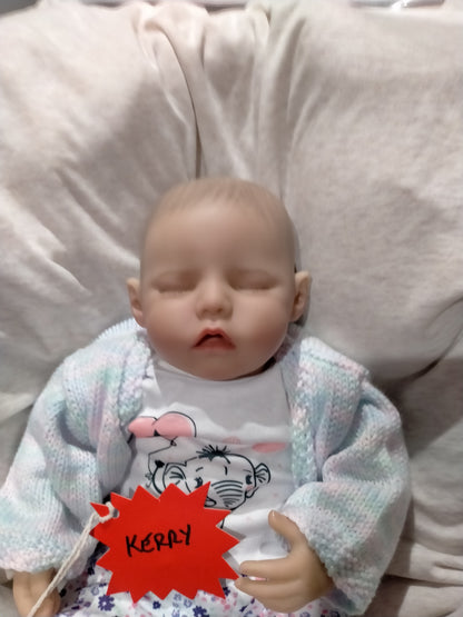 KERRY Lovely asleep reborn girl Nicely weighted to 3.8lbs 1.7kgs 16" 41cm