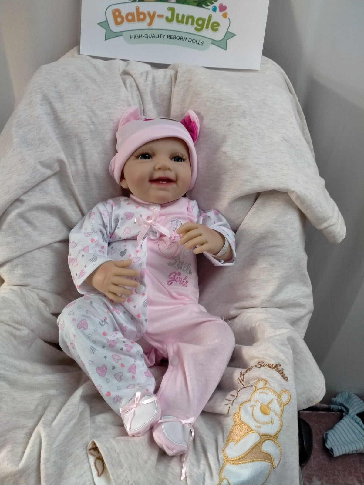 SCARLET Beautiful reborn doll Girl. Nicely Weighted to 5lbs 2.3kgs 17" 43cm - Default Title