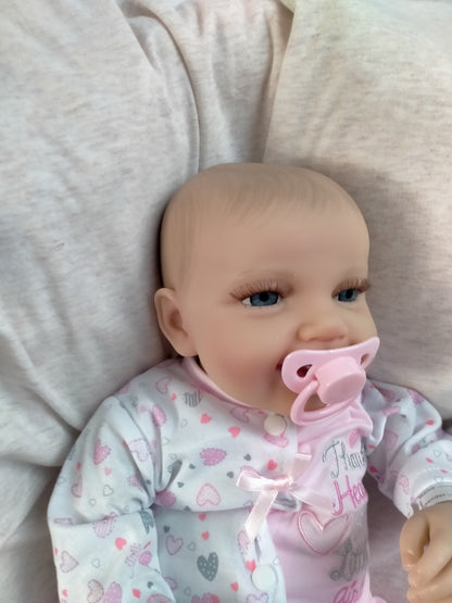 SCARLET Beautiful reborn doll Girl. Nicely Weighted to 5lbs 2.3kgs 17" 43cm - Default Title