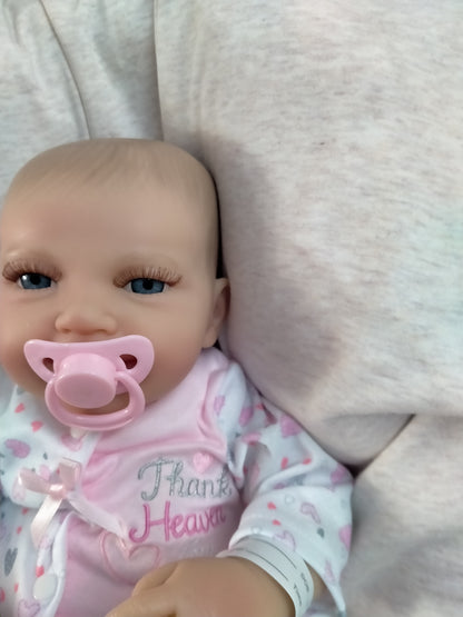 SCARLET Beautiful reborn doll Girl. Nicely Weighted to 5lbs 2.3kgs 17" 43cm - Default Title