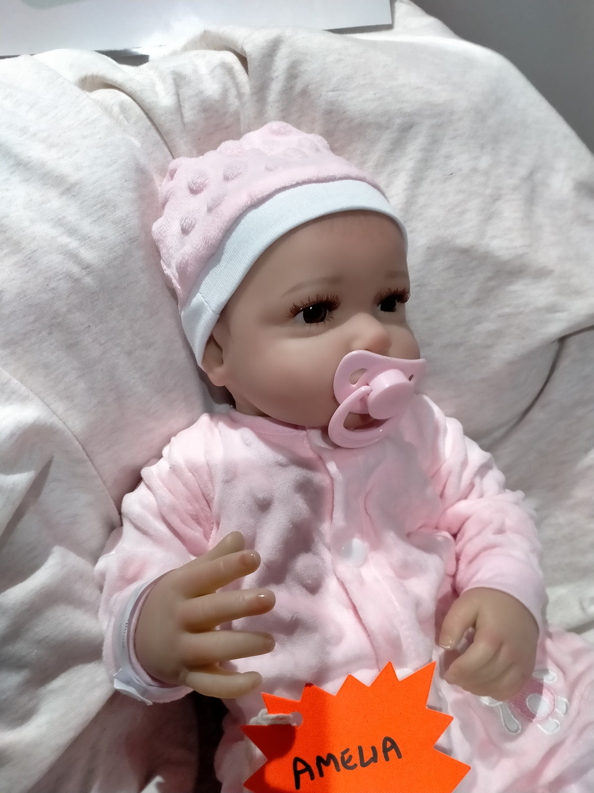 AMELIA Beautiful reborn doll girl. Nicely Weighted to 4.8lbs 2.2kgs 18" 46cm