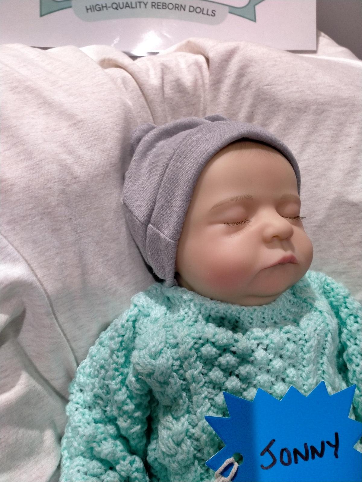 JONNY Loveable reborn doll Boy. Nicely Weighted to 4.5lbs 2kgs 16" 41cm
